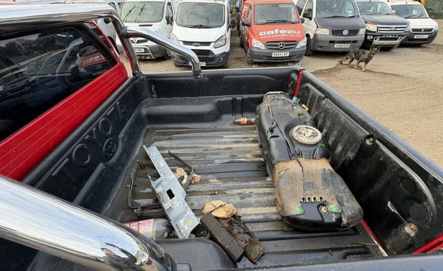 2008 Toyota Hilux HI-Luxury Invincible D-4D 4×4 Double Cab Auto – SY08ZTX