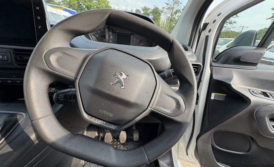 2021 Peugeot Partner Partner Professional L1 Blue HDi – NY21DLU
