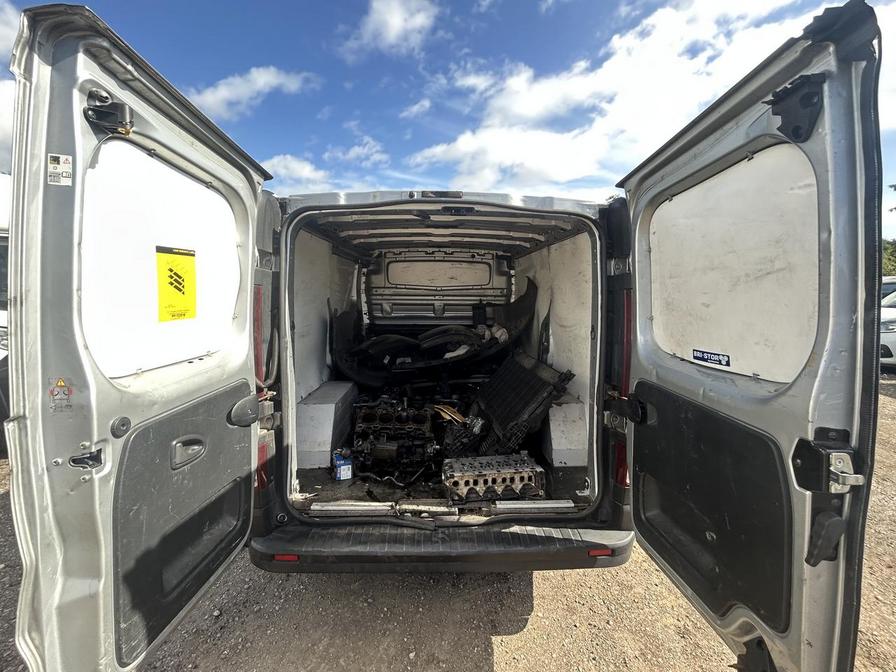 2016 Vauxhall Vivaro Vivaro 2900 Bi-T CDTi ecoFLEX S/S – FN66LHL