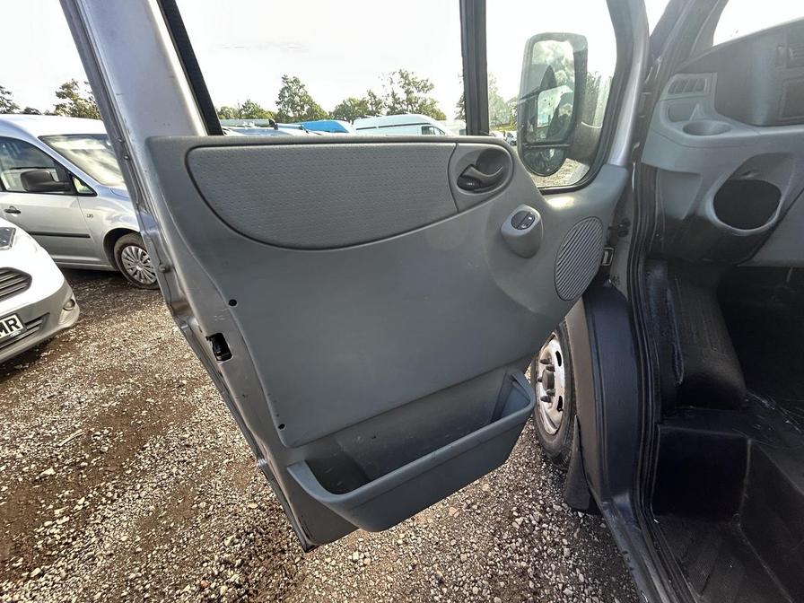 2011 Ford Transit Transit 85 T280 SWB FWD – ML61BMY