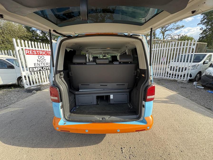 2012 Volkswagen Caravelle – Model: Caravelle Edition 25 TDI Semi-Auto – CA12FZJ