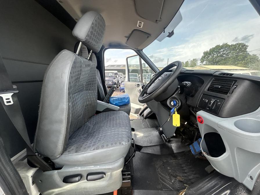 2013 Ford Transit Transit 125 T350 FWD – YK13JKE