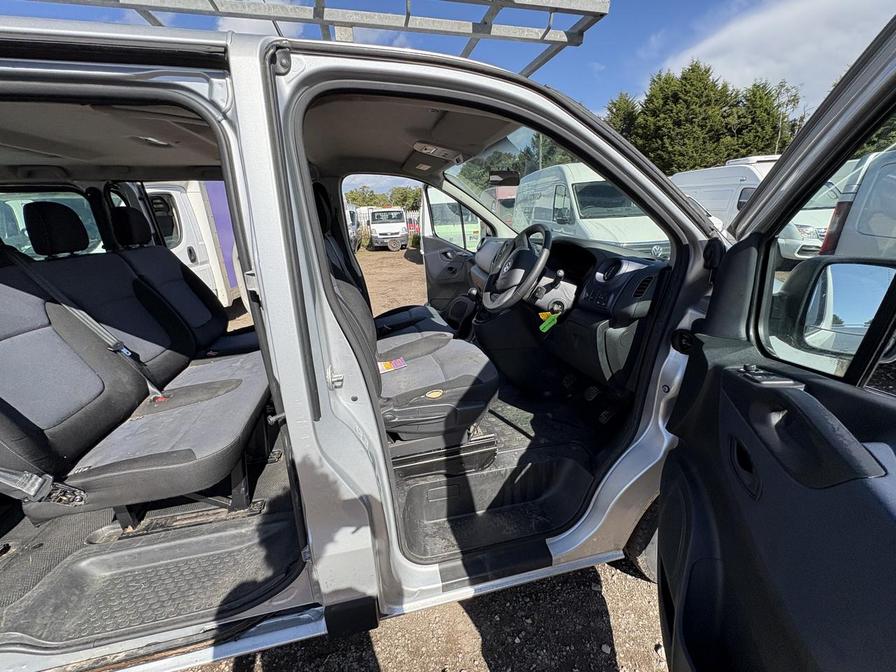 2016 Vauxhall Vivaro Combi Vivaro Combi CDTi S/S – DY66UXW