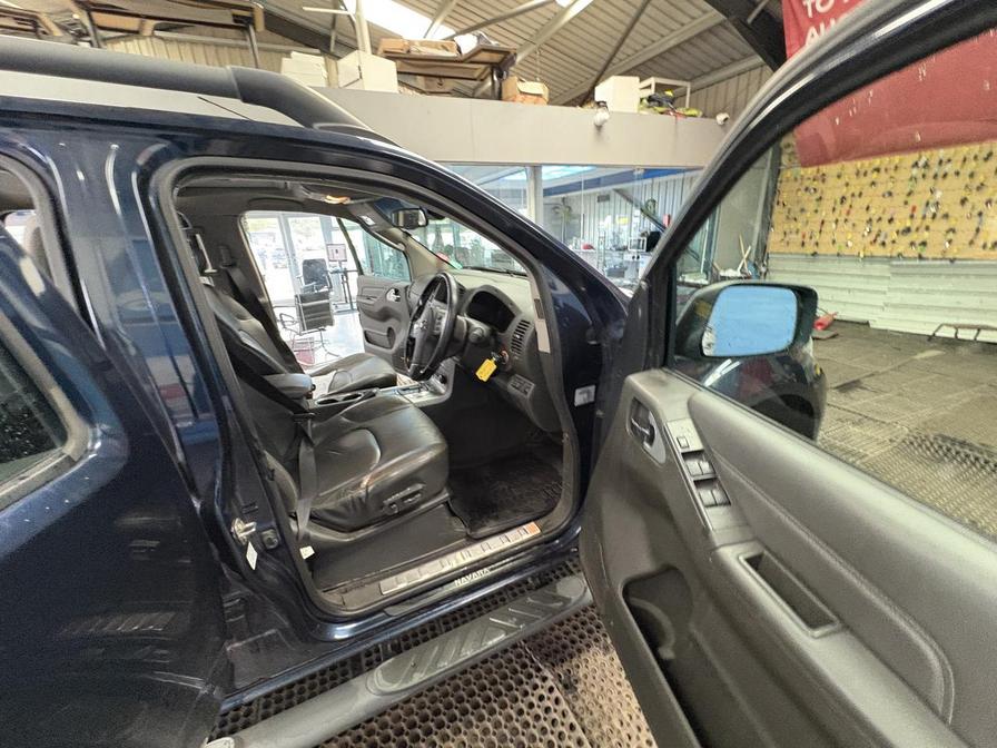 2014 Nissan Navara Navara Outlaw dCi Auto – DS64OYX