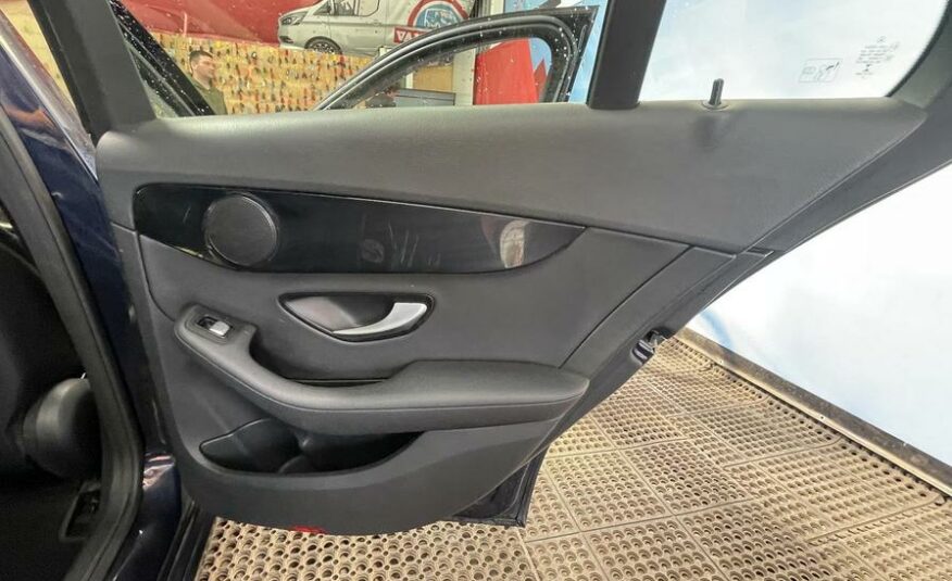 2016 Mercedes-Benz C-Class C220 D SE – WF16TWG