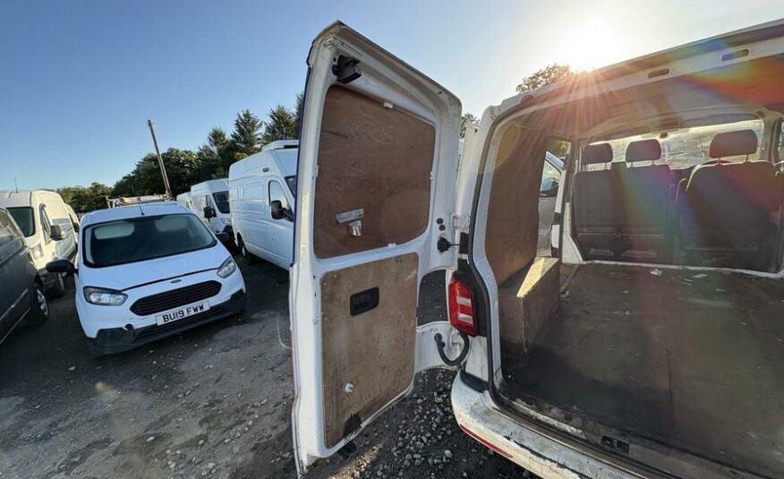 2019 Volkswagen Transporter Transporter T28 Highline TDI BlueMotion Technology – DE19VRY