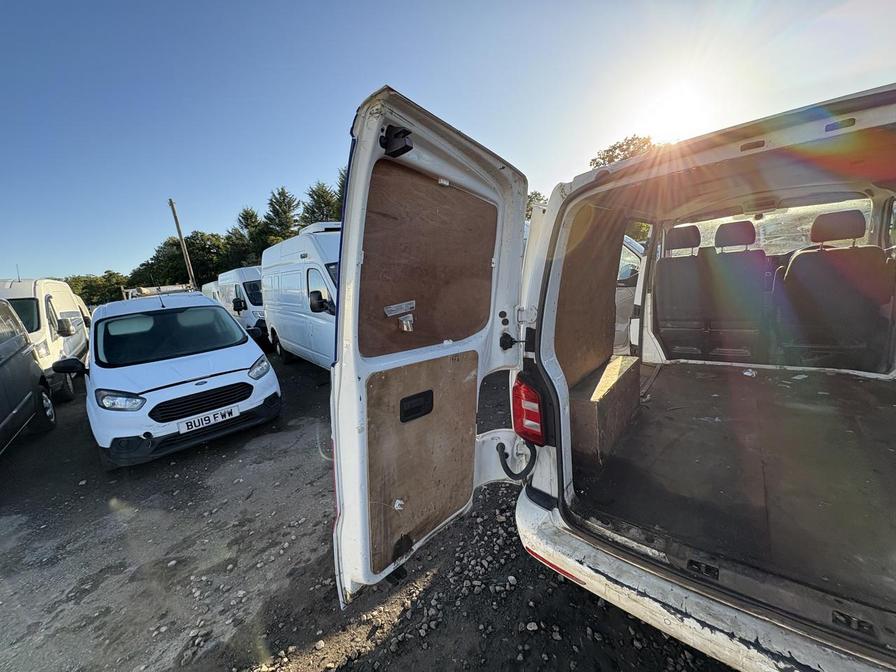 2019 Volkswagen Transporter Transporter T28 Highline TDI BlueMotion Technology – DE19VRY