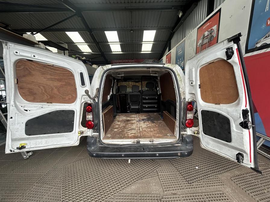 2016 Peugeot Partner Partner 850 Professional HDI – MX16XTF