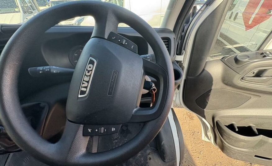 2015 Iveco Daily Daily 35S13 MWB – GM15MFU
