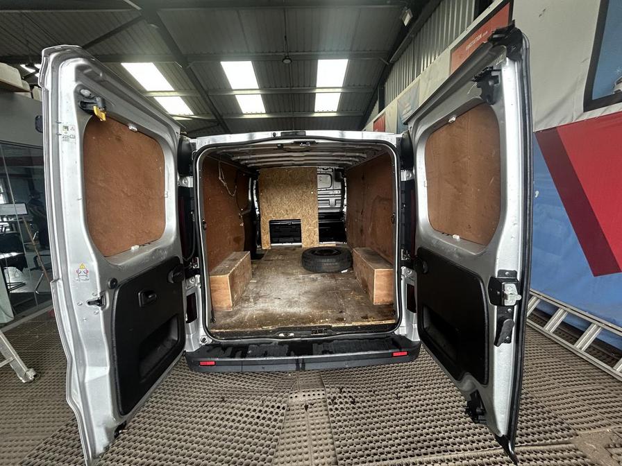 2018 Vauxhall Vivaro Vivaro 2900 Sportive CDTi – BF68ZZY