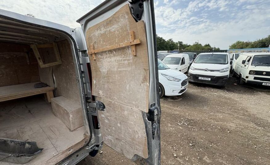 2015 Vauxhall Vivaro Vivaro  2900 Sportive CDTi – DV65MLO