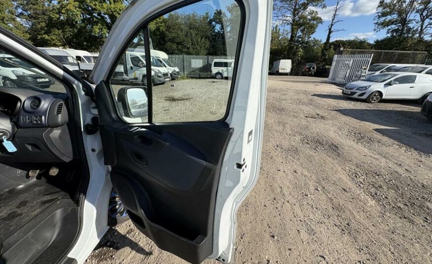 2016 Vauxhall Vivaro Vivaro  2700 CDTI – KS66HBO