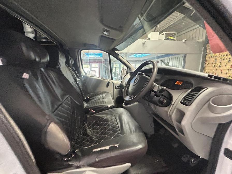 2006 Vauxhall Vivaro Vivaro 2900 DI SWB – FD55KWN