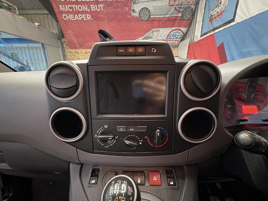 2017 Peugeot Partner Partner Professional L1 Blue HDi – EK17YCO
