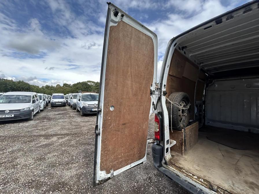 2008 Vauxhall Vivaro 2700 Sportive – LF58NYH
