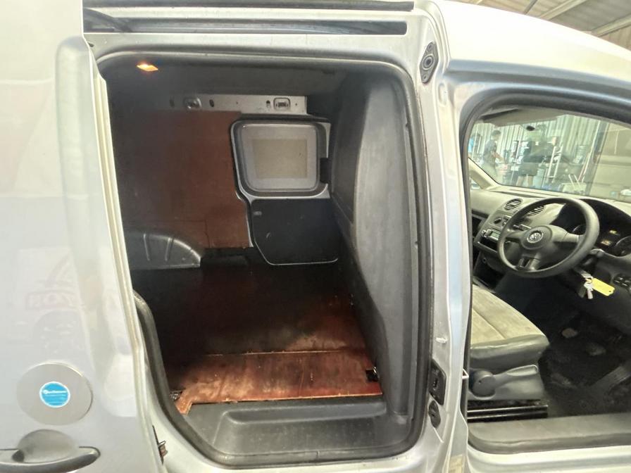 2013 Volkswagen Caddy MaxI Caddy Maxi C20 TDI – DN13VSM