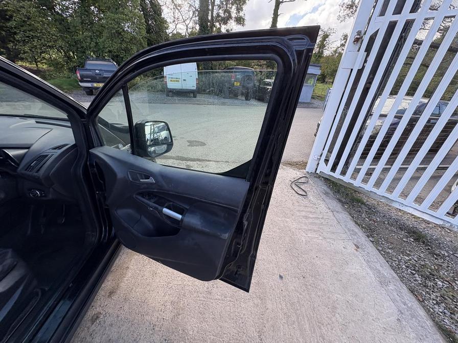 2015 Ford Transit Connect Transit Connect 200 Limited – EX15XFF