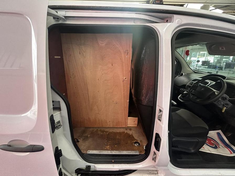 2018 Renault Kangoo Maxi Kangoo Maxi LL21 Business+ Energy dCi – DP68KWG
