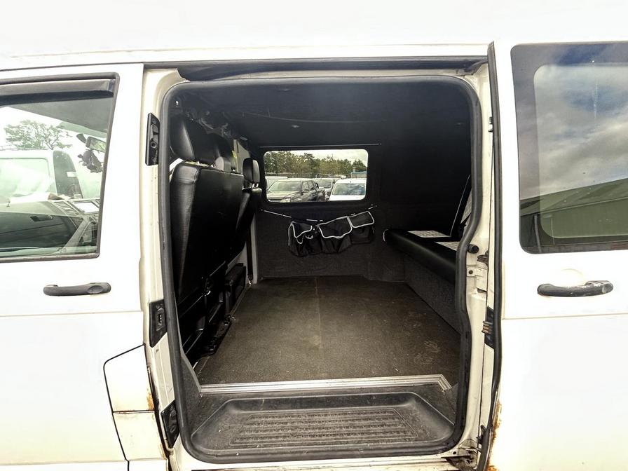 2009 Volkswagen Transporter Transporter T28 102 TDI SWB – VO09SZR