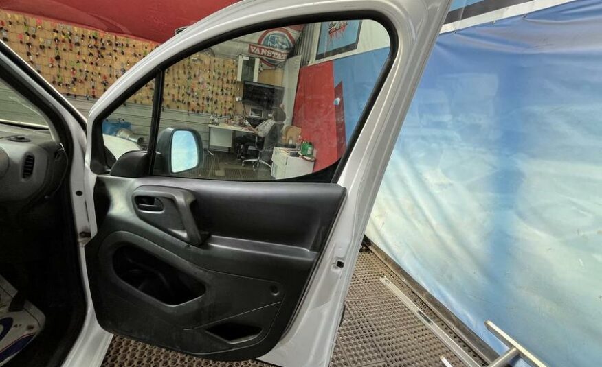 2016 Citroen Berlingo Berlingo 725 X HDI – YA16NBD