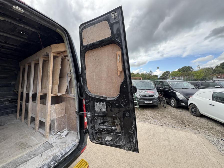 2014 Volkswagen Crafter Crafter CR35 BlueMotion TDI – NA64ZDS