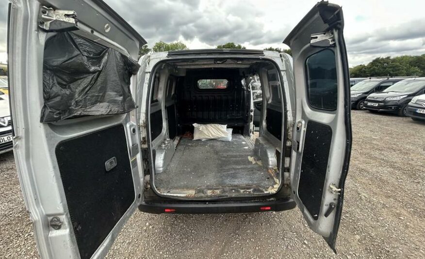 2010 Nissan NV200 NV200 SE DCI – LM60KCY