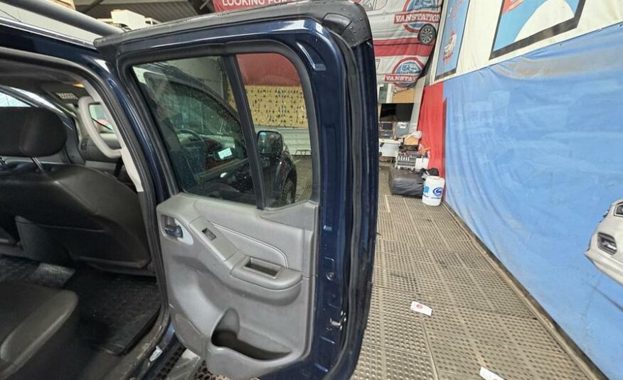 2014 Nissan Navara Navara Outlaw dCi Auto – DS64OYX