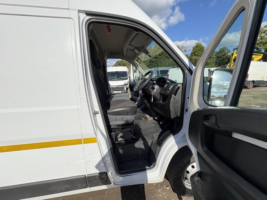 2021 Citroen Relay Relay 35 L2H2 Enterprise Blue HDi S/S – SY21WUR
