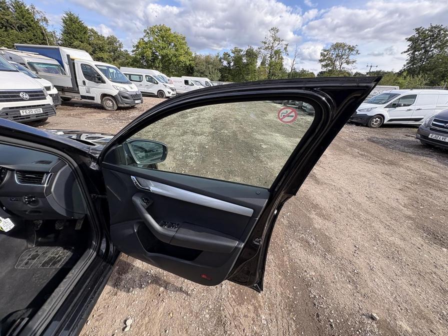 2014 Skoda Octavia Octavia SE TDI CR – FV14XKC