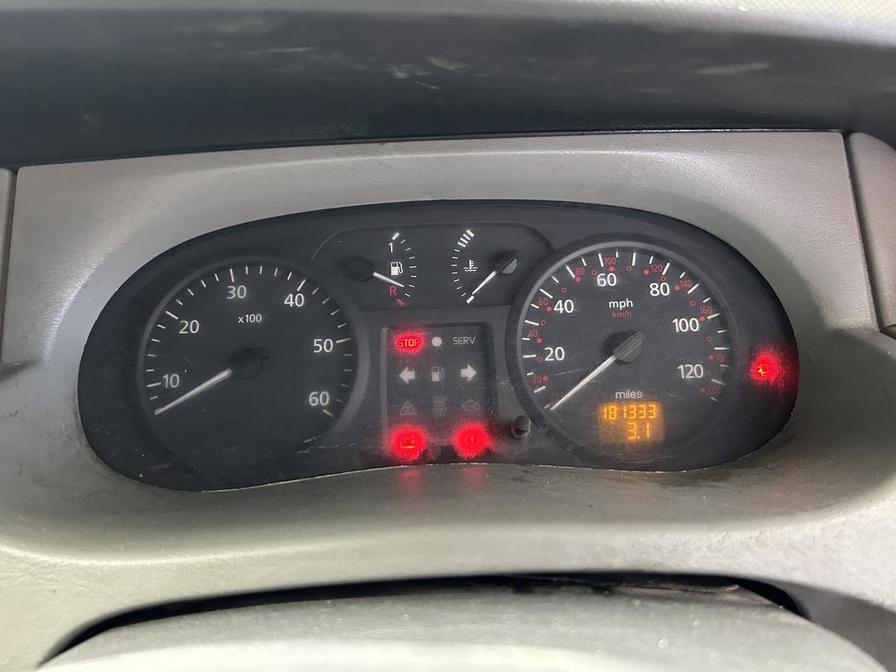 2004 Vauxhall Vivaro Vivaro 2700 Dti SWB – YD54FUW