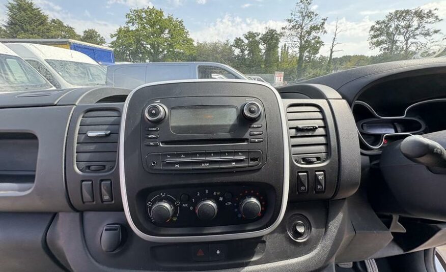 2015 Vauxhall Vivaro Vivaro  2900 Sportive CDTi – EO15LKL