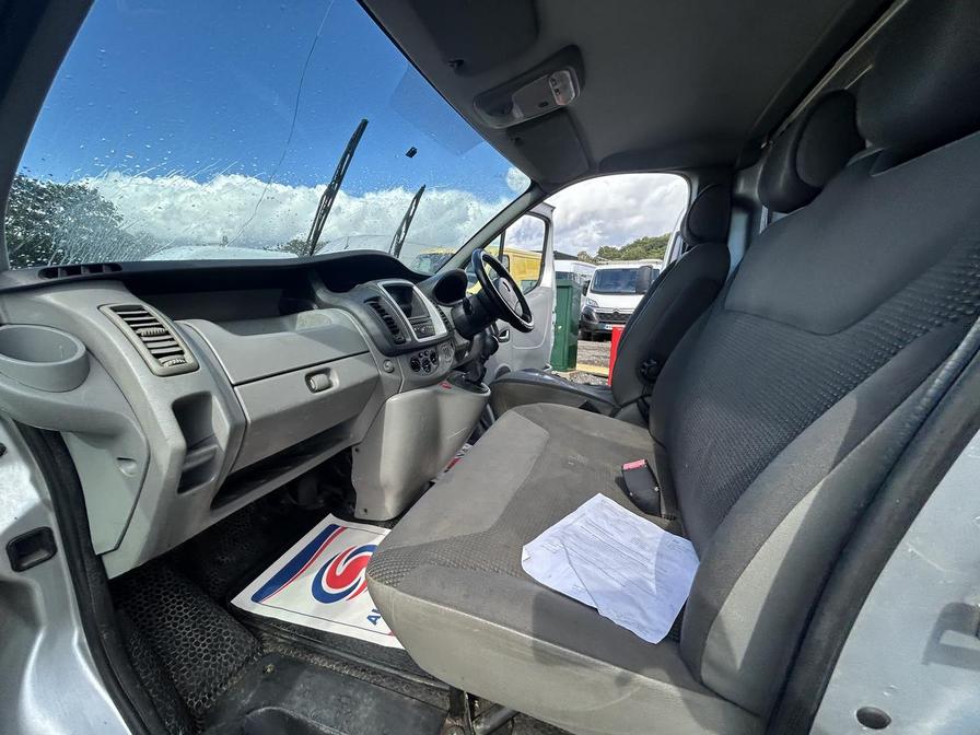 2012 Vauxhall Vivaro Vivaro 2900 Sportive CDTi LWB – DG62MTZ