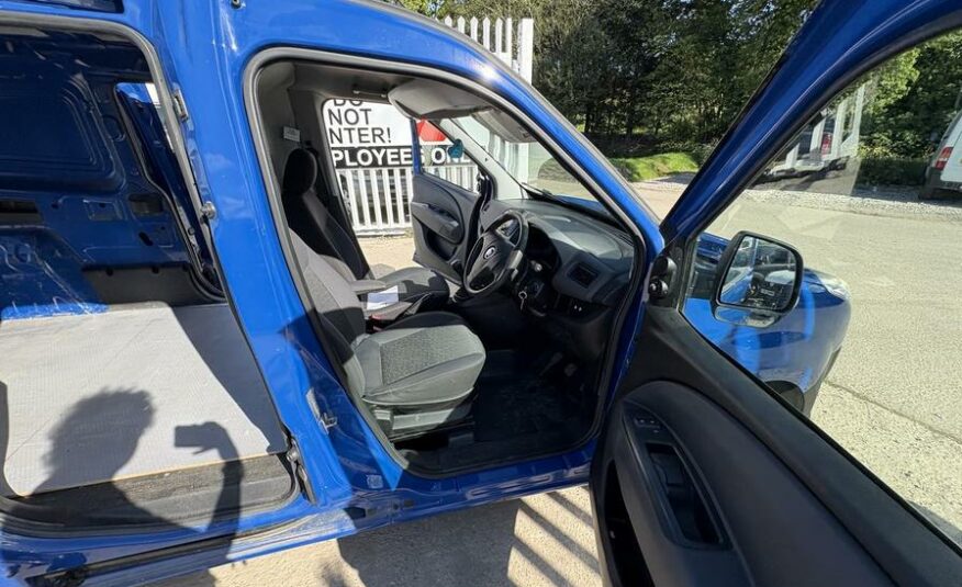 2014 Fiat Doblo Cargo Doblo SX MultiJet – YR64TNF