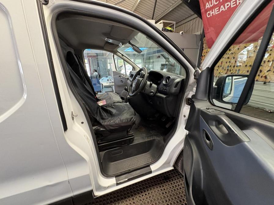 2015 Vauxhall Vivaro Vivaro 2700 CDTI – FD15GXT