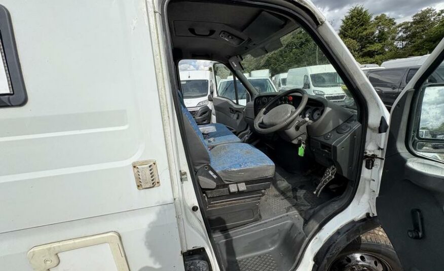 2000 Iveco Daily Daily 2000 35S11 LWB – X593BAJ
