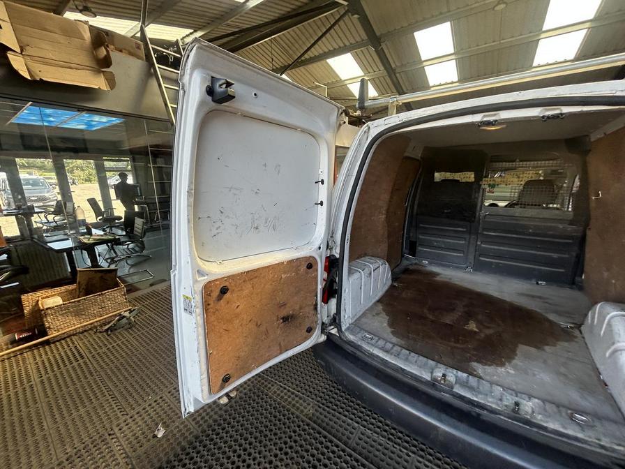 2012 Volkswagen Caddy Caddy C20 TDI 75 – NU62FZL