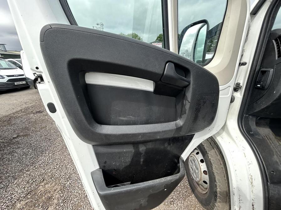 2021 Peugeot Boxer Boxer 335 L3 Blue HDi – BA21JNN
