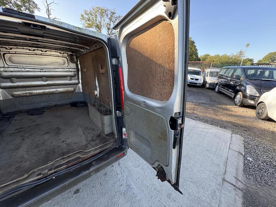 2013 Renault Trafic Trafic SL29 DCI – HN13EZD