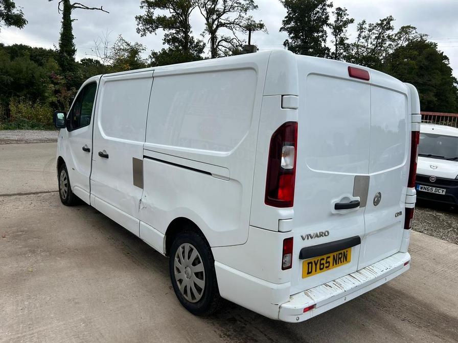 2015 Vauxhall Vivaro Vivaro 2900 Sportive CDTi – DY65NRN