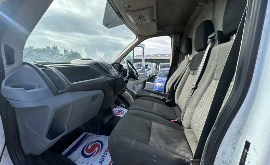 2015 Ford Transit Transit 350 – LM15YKP