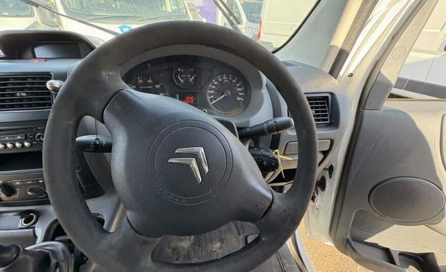 2011 Citroen Dispatch Dispatch 1000 Enterprise HDi – SJ61VYZ