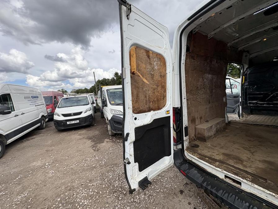2015 Ford Transit Transit 350 – VN15XCZ