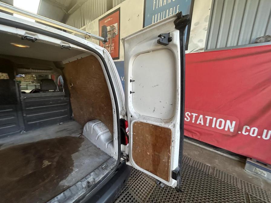 2012 Volkswagen Caddy Caddy C20 TDI 75 – NU62FZL