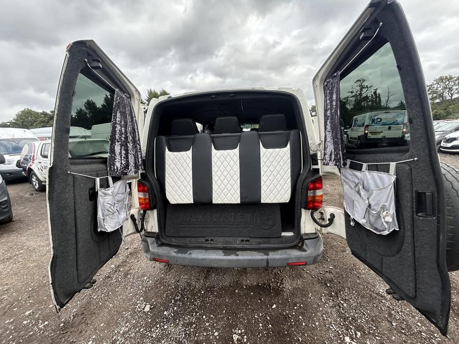 2009 Volkswagen Transporter Transporter T28 102 TDI SWB – VO09SZR