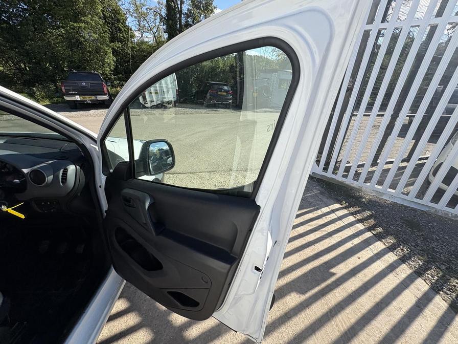 2017 Citroen Berlingo Berlingo 625 Enterprise Blue HDi – CN67LWK