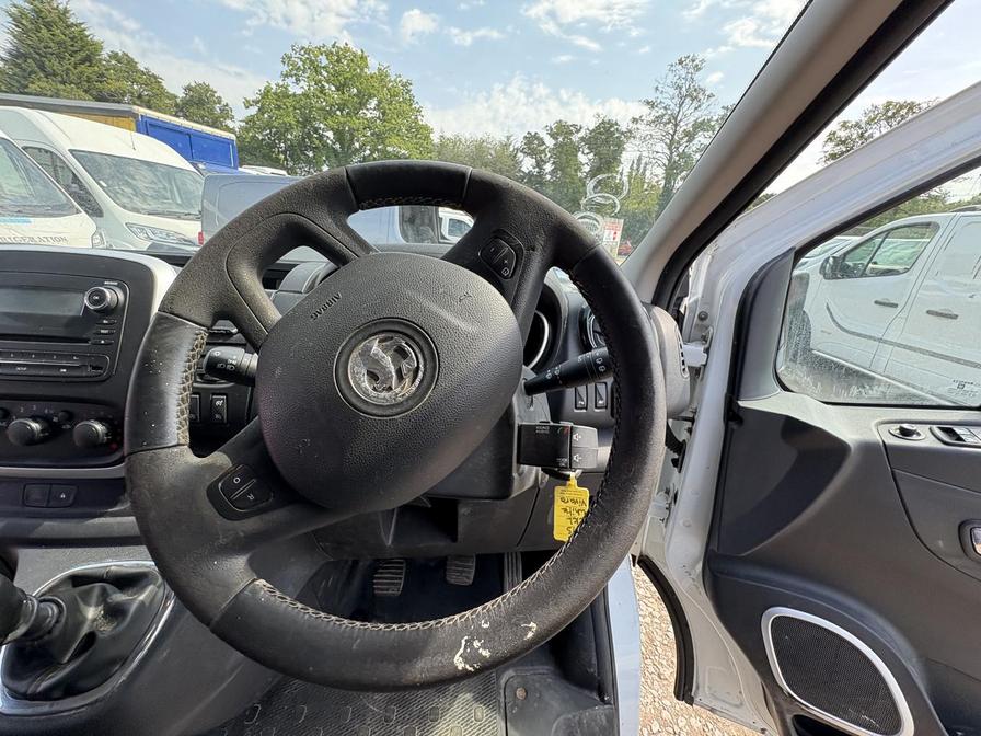 2015 Vauxhall Vivaro Vivaro 2900 Sportive CDTi – EO15LKL