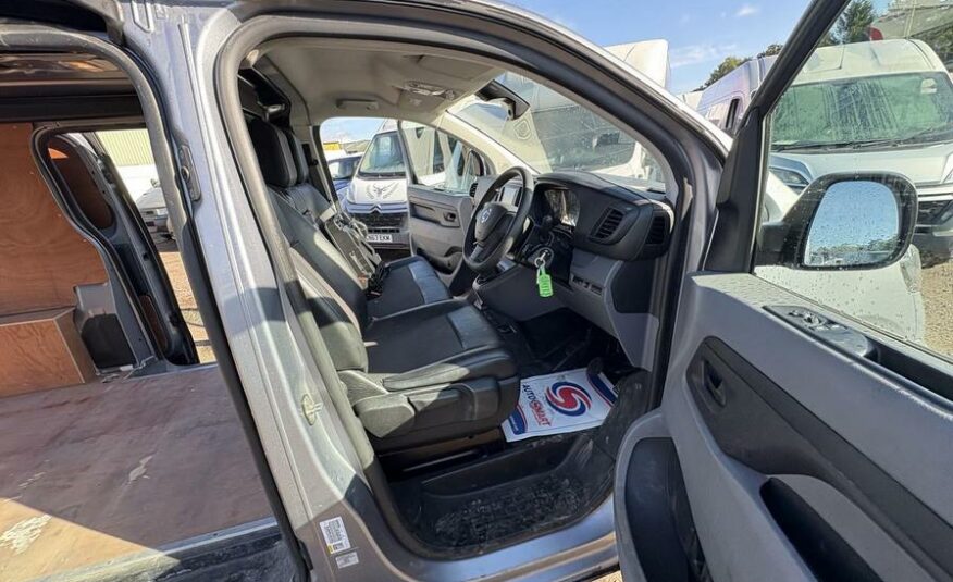 2021 Vauxhall Vivaro Vivaro F2700 Sportive S/S – CP71NFA