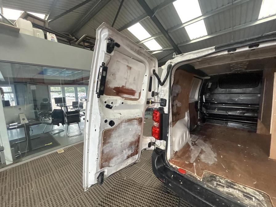 2019 Citroen Dispatch Dispatch 1400 Enterprise Blue HDi S/S – LF69RSY