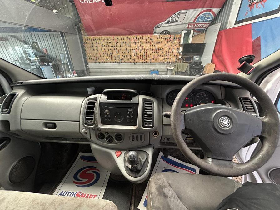 2004 Vauxhall Vivaro Vivaro 2700 Dti SWB – YD54FUW