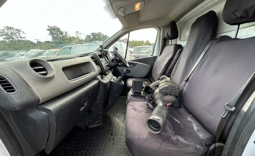 2015 Renault Trafic Trafic SL27 Business+ dCi – EA15BVT